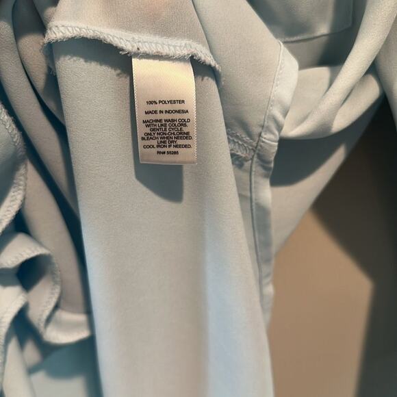 Express Large Baby Blue Blouse Top - Picture 7 of 9